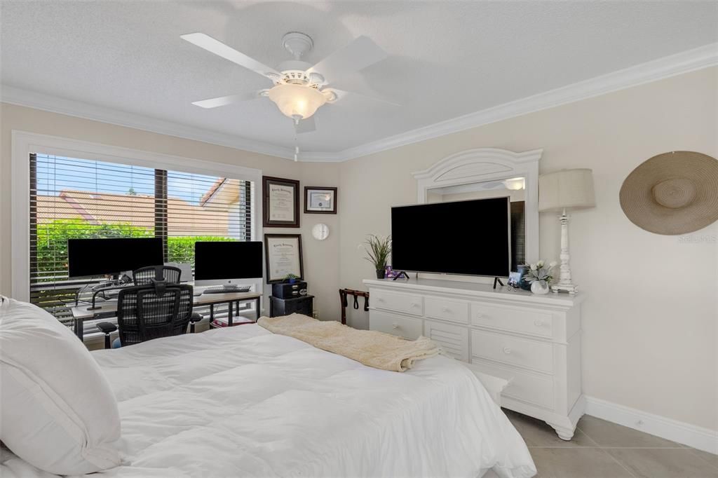 For Sale: $389,000 (2 beds, 2 baths, 1846 Square Feet)