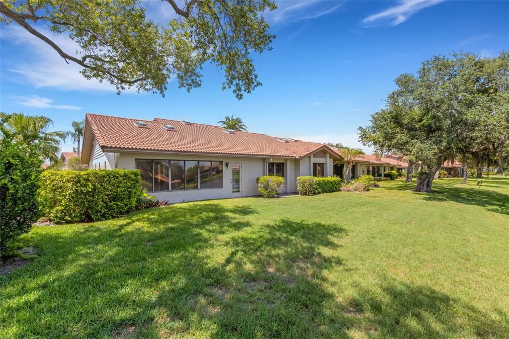 For Sale: $389,000 (2 beds, 2 baths, 1846 Square Feet)