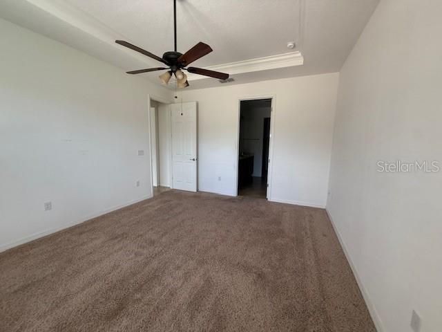 En Venta: $290,000 (3 camas, 2 baños, 1917 Pies cuadrados)