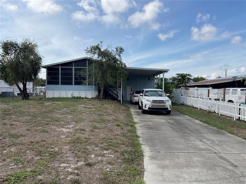 Active With Contract: $150,000 (2 beds, 2 baths, 1144 Square Feet)