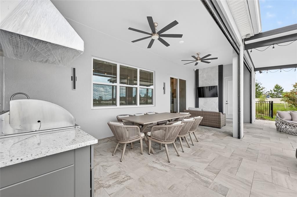 En Venta: $1,230,000 (3 camas, 3 baños, 2793 Pies cuadrados)