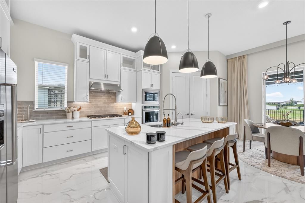 En Venta: $1,230,000 (3 camas, 3 baños, 2793 Pies cuadrados)