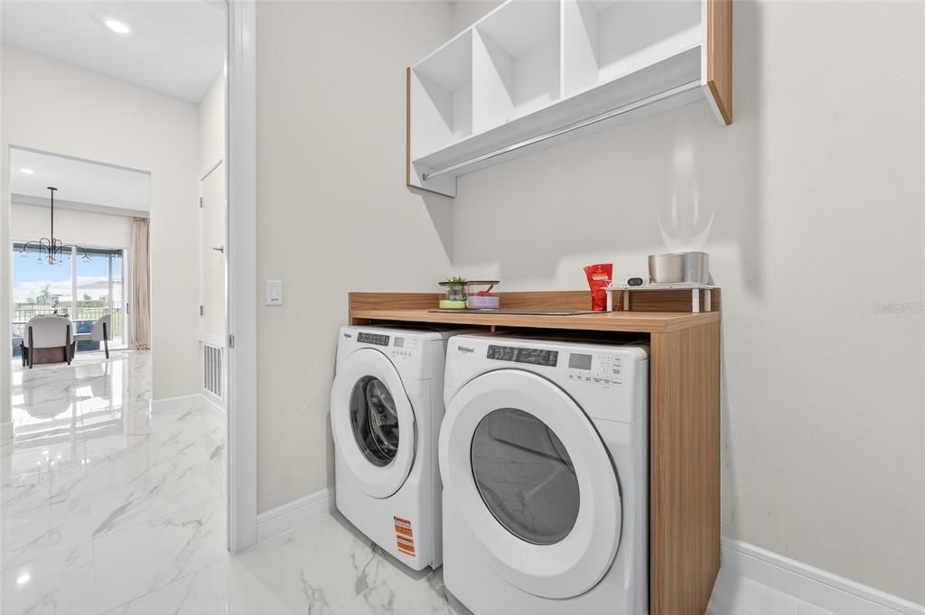 En Venta: $1,230,000 (3 camas, 3 baños, 2793 Pies cuadrados)