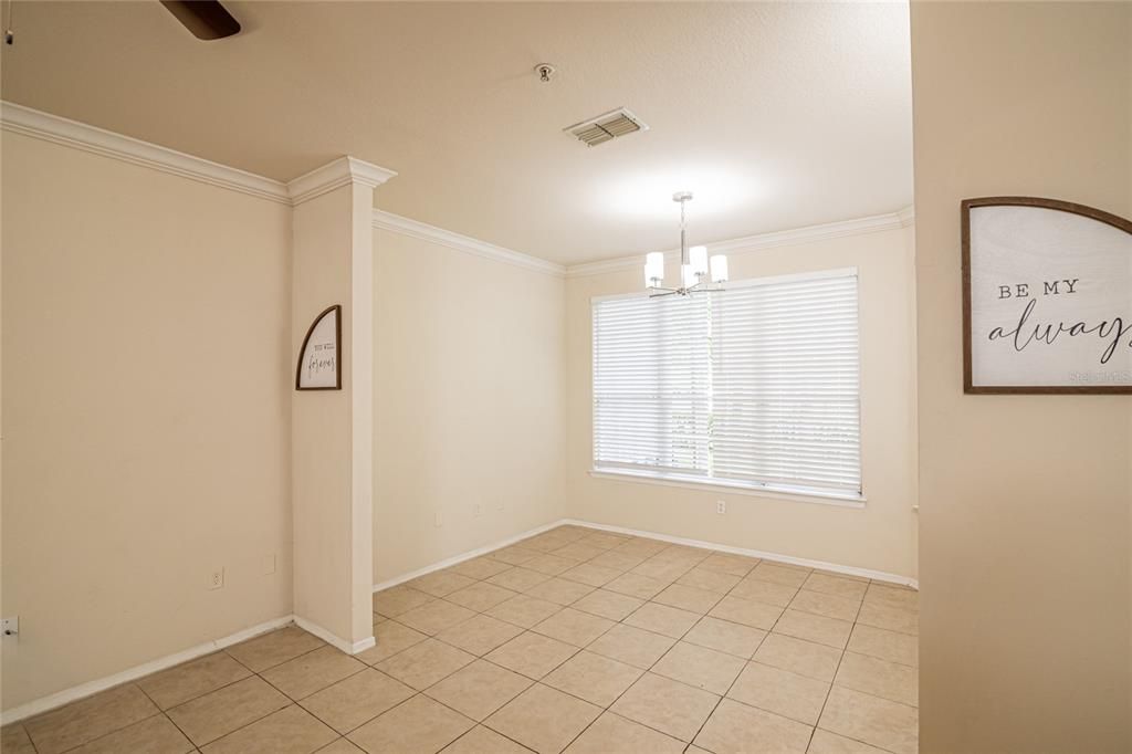 For Sale: $210,000 (2 beds, 2 baths, 1212 Square Feet)
