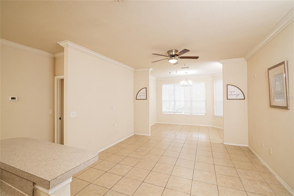 For Sale: $210,000 (2 beds, 2 baths, 1212 Square Feet)