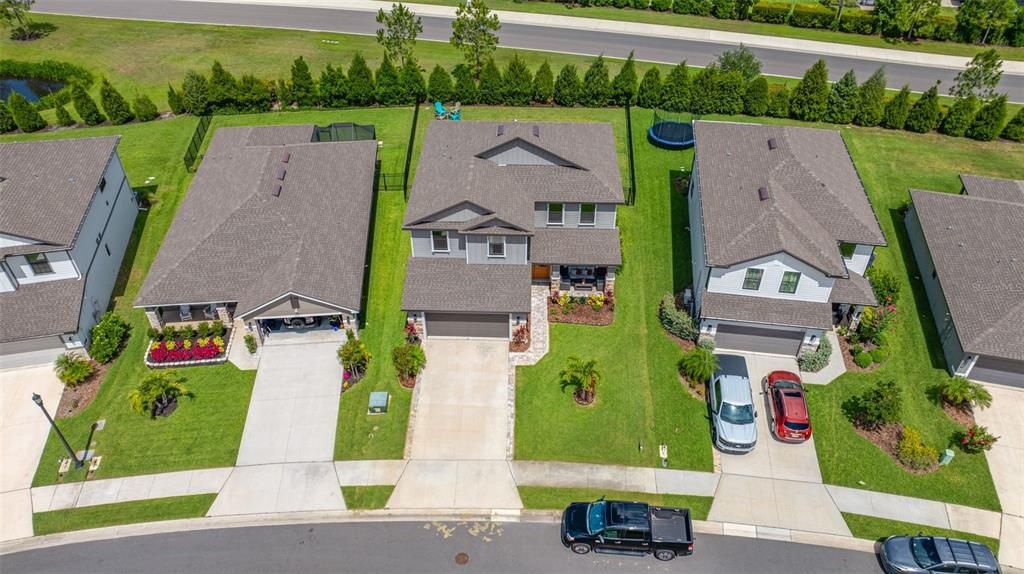 For Sale: $449,900 (5 beds, 3 baths, 2723 Square Feet)