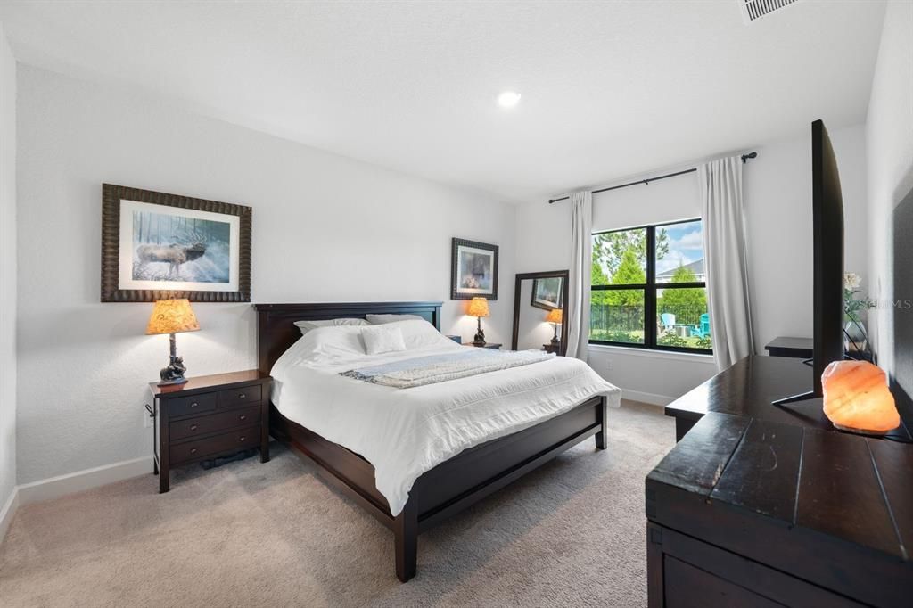 For Sale: $449,900 (5 beds, 3 baths, 2723 Square Feet)
