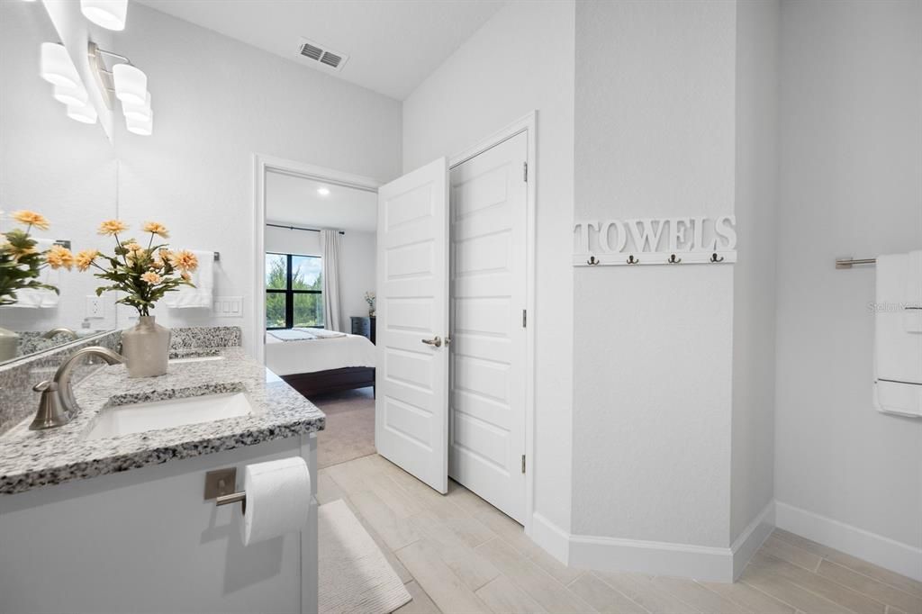 For Sale: $449,900 (5 beds, 3 baths, 2723 Square Feet)