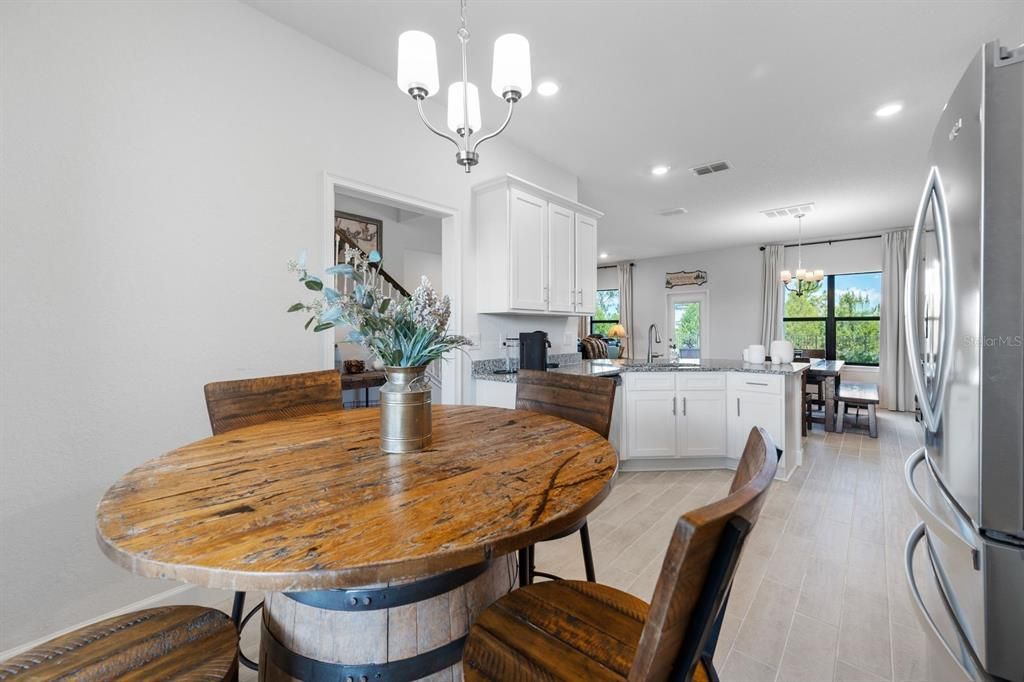 For Sale: $449,900 (5 beds, 3 baths, 2723 Square Feet)