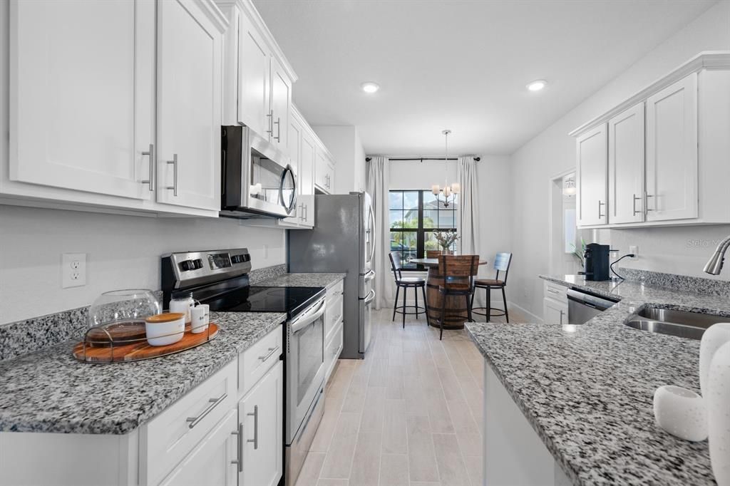 For Sale: $449,900 (5 beds, 3 baths, 2723 Square Feet)