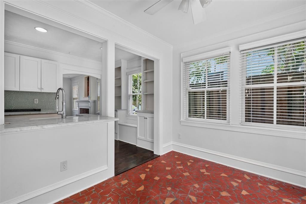 For Sale: $449,000 (3 beds, 2 baths, 1340 Square Feet)