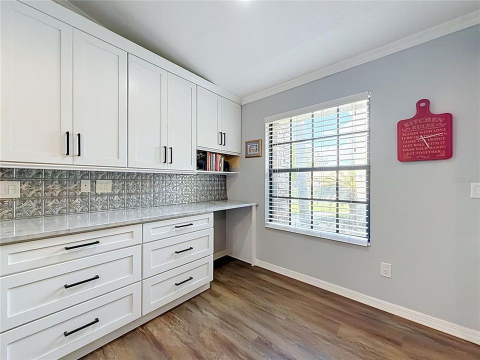 For Sale: $445,000 (3 beds, 2 baths, 1645 Square Feet)