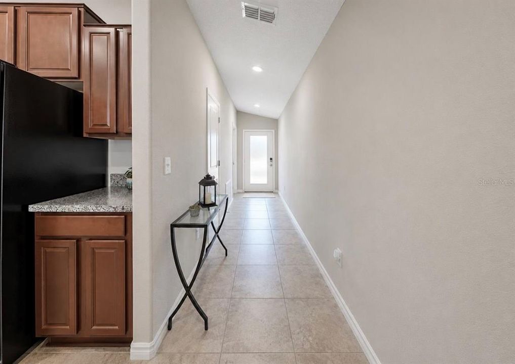 En Venta: $299,000 (3 camas, 2 baños, 1451 Pies cuadrados)