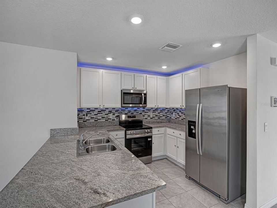 For Sale: $314,900 (3 beds, 2 baths, 1516 Square Feet)