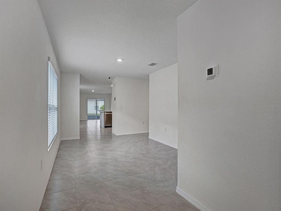 For Sale: $314,900 (3 beds, 2 baths, 1516 Square Feet)