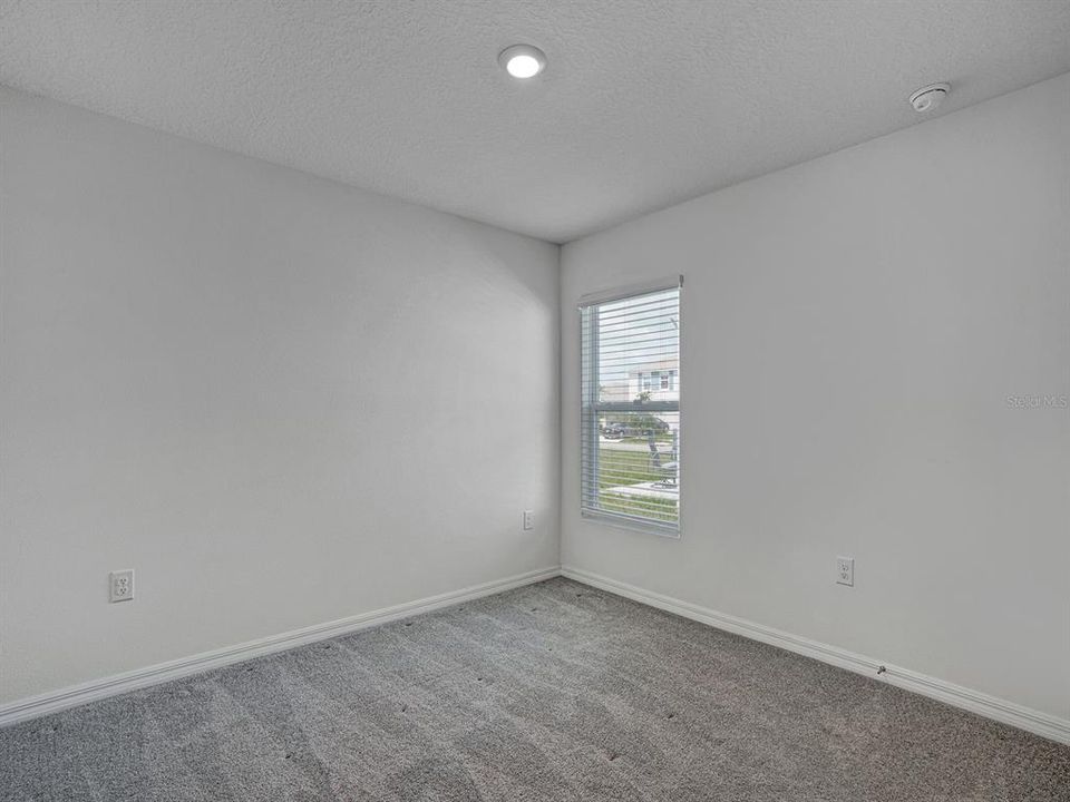 For Sale: $314,900 (3 beds, 2 baths, 1516 Square Feet)