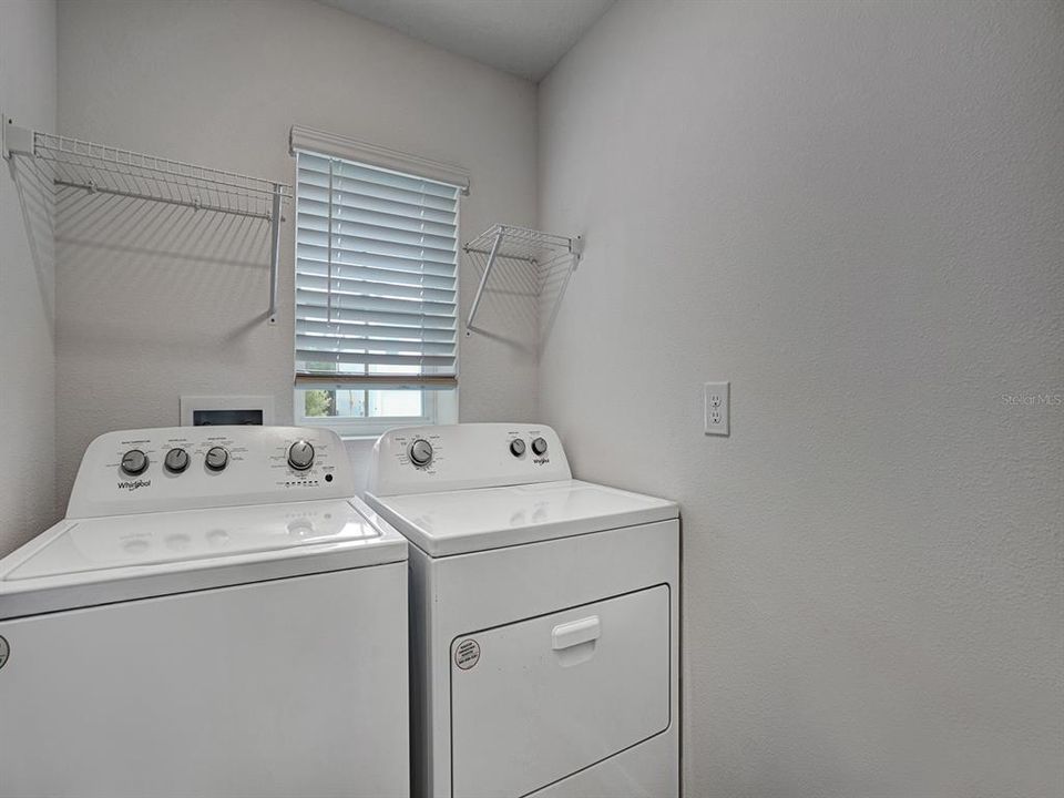For Sale: $314,900 (3 beds, 2 baths, 1516 Square Feet)