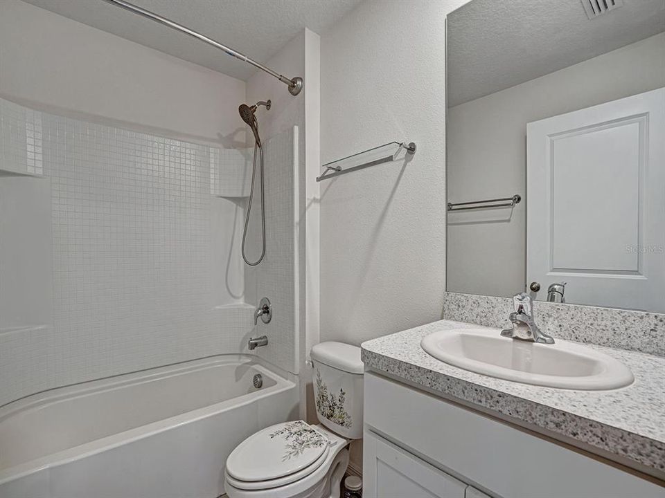 For Sale: $314,900 (3 beds, 2 baths, 1516 Square Feet)