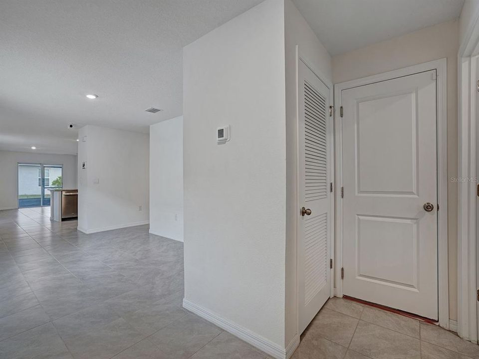 For Sale: $314,900 (3 beds, 2 baths, 1516 Square Feet)