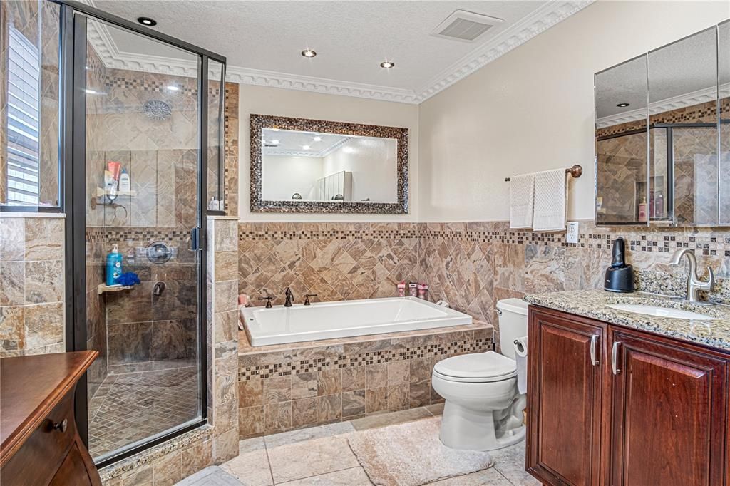 For Sale: $659,000 (5 beds, 3 baths, 3342 Square Feet)