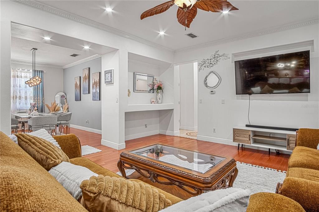 For Sale: $659,000 (5 beds, 3 baths, 3342 Square Feet)