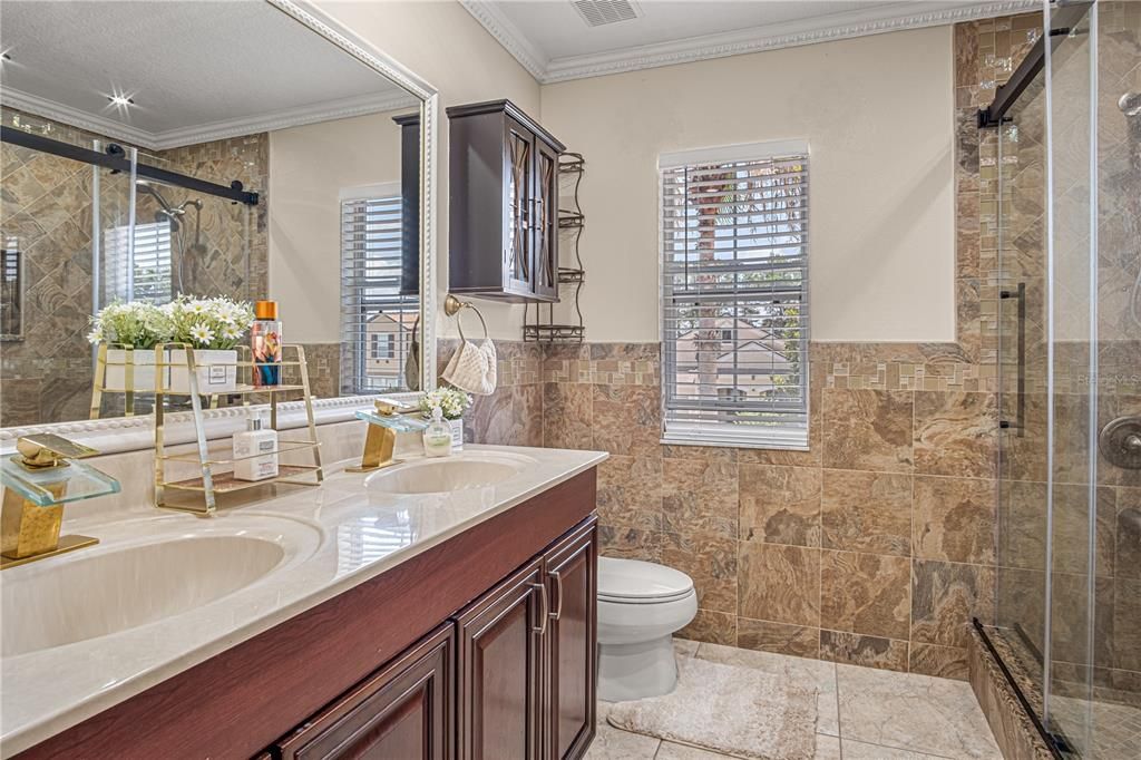 For Sale: $659,000 (5 beds, 3 baths, 3342 Square Feet)
