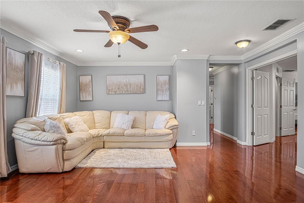 For Sale: $659,000 (5 beds, 3 baths, 3342 Square Feet)