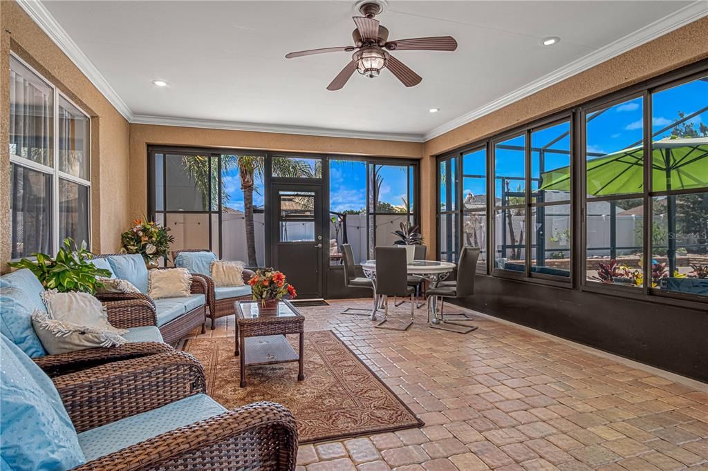 For Sale: $659,000 (5 beds, 3 baths, 3342 Square Feet)