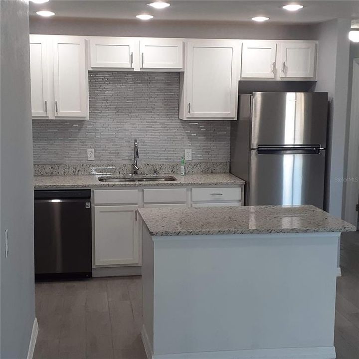 For Sale: $248,000 (4 beds, 2 baths, 1338 Square Feet)