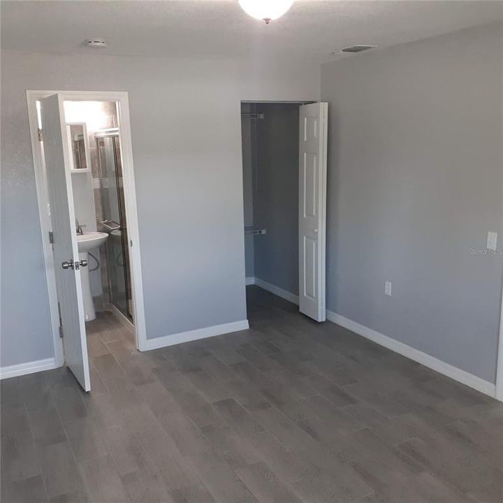 For Sale: $248,000 (4 beds, 2 baths, 1338 Square Feet)