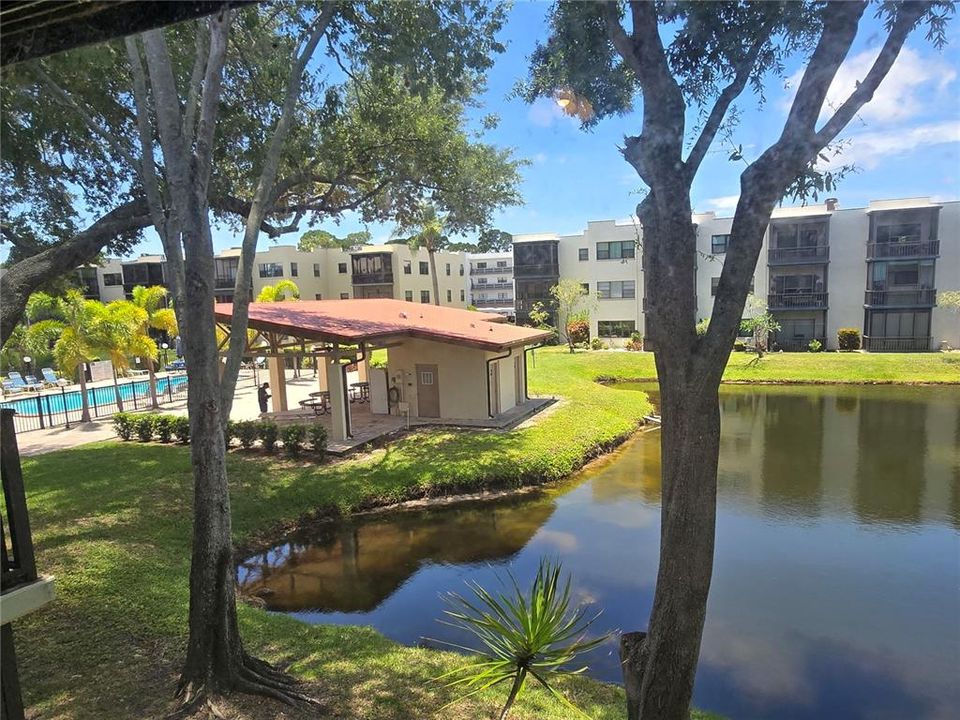 En Venta: $114,900 (2 camas, 2 baños, 1135 Pies cuadrados)