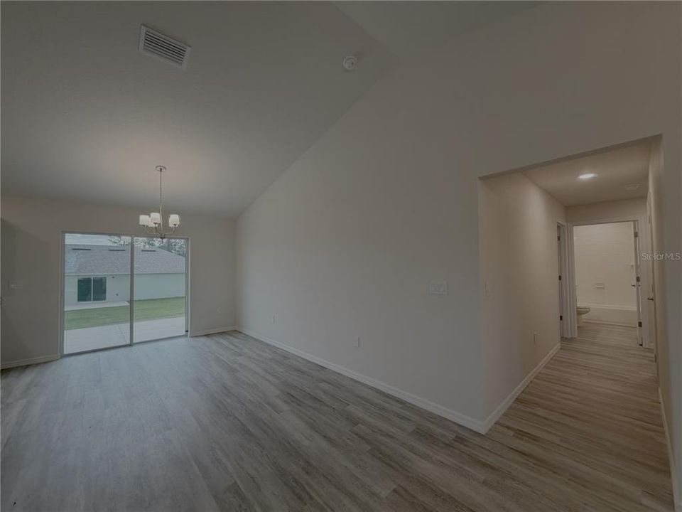 En Renta: $1,850 (3 camas, 2 baños, 1540 Pies cuadrados)