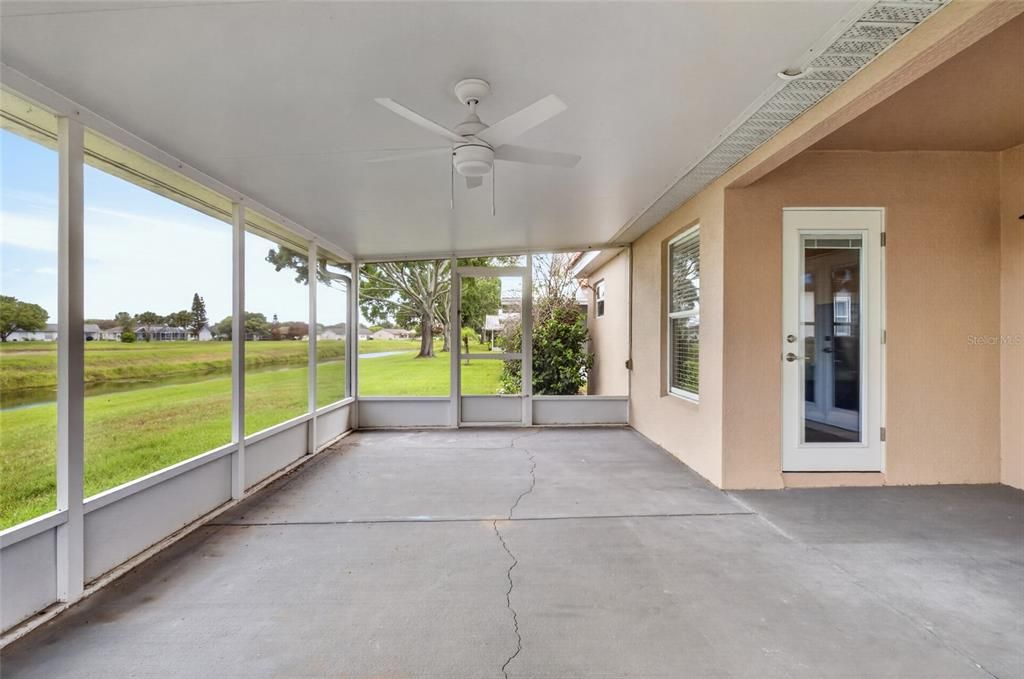 For Sale: $500,000 (3 beds, 2 baths, 1560 Square Feet)