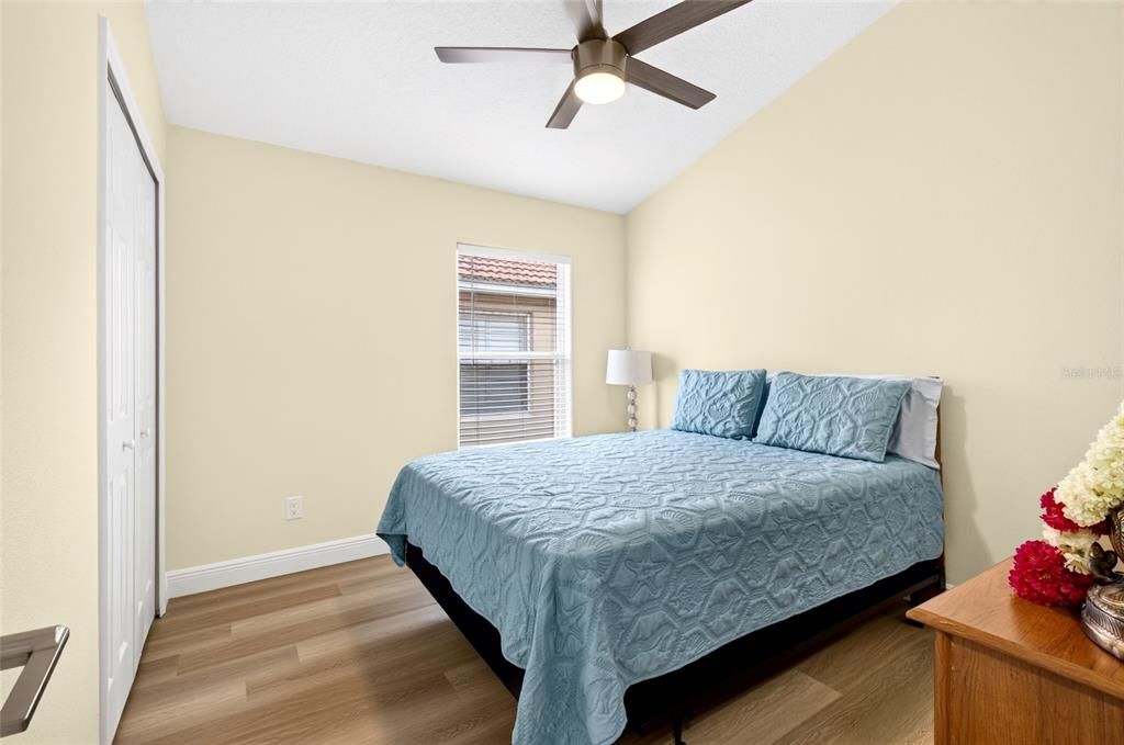 For Sale: $500,000 (3 beds, 2 baths, 1560 Square Feet)