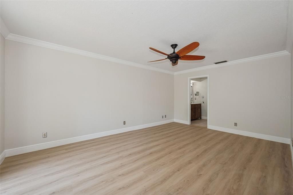 En Venta: $585,000 (3 camas, 2 baños, 1820 Pies cuadrados)