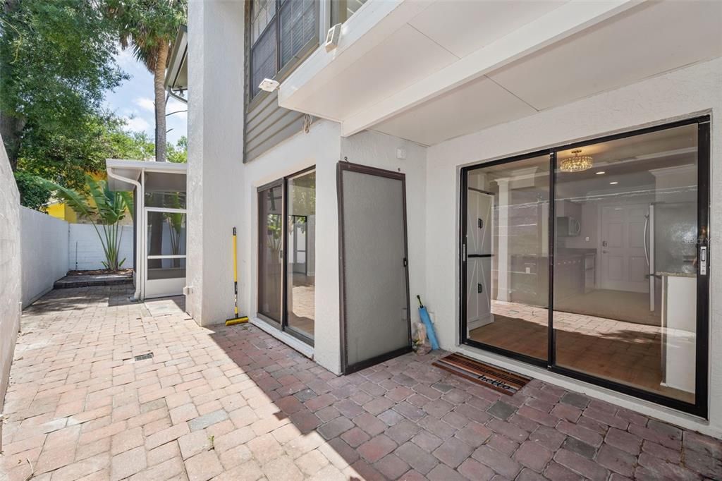 En Venta: $585,000 (3 camas, 2 baños, 1820 Pies cuadrados)