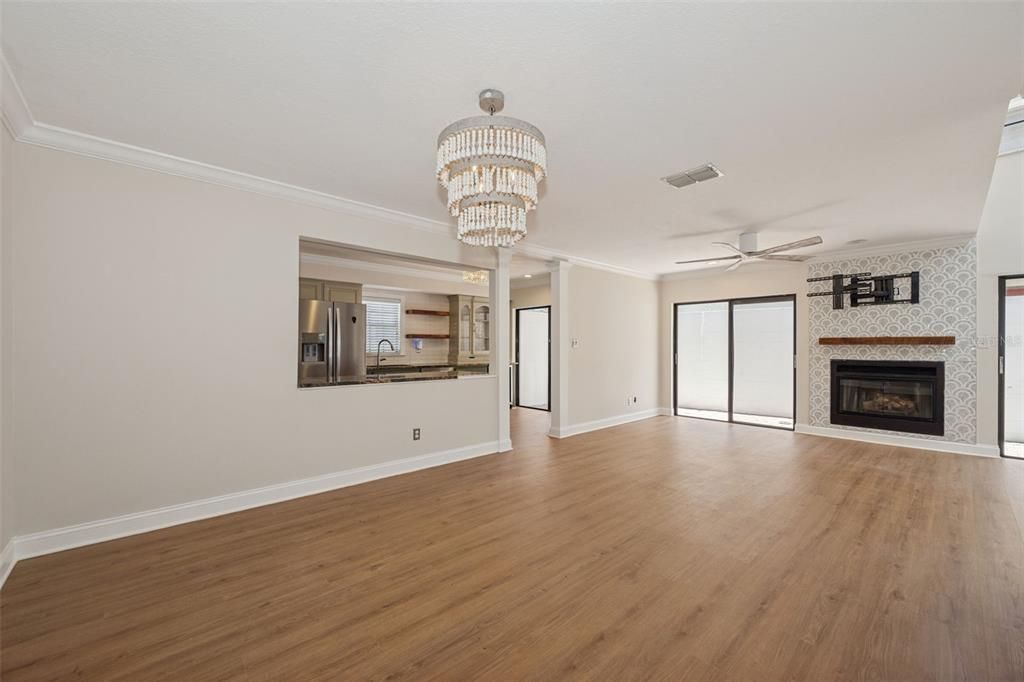En Venta: $585,000 (3 camas, 2 baños, 1820 Pies cuadrados)