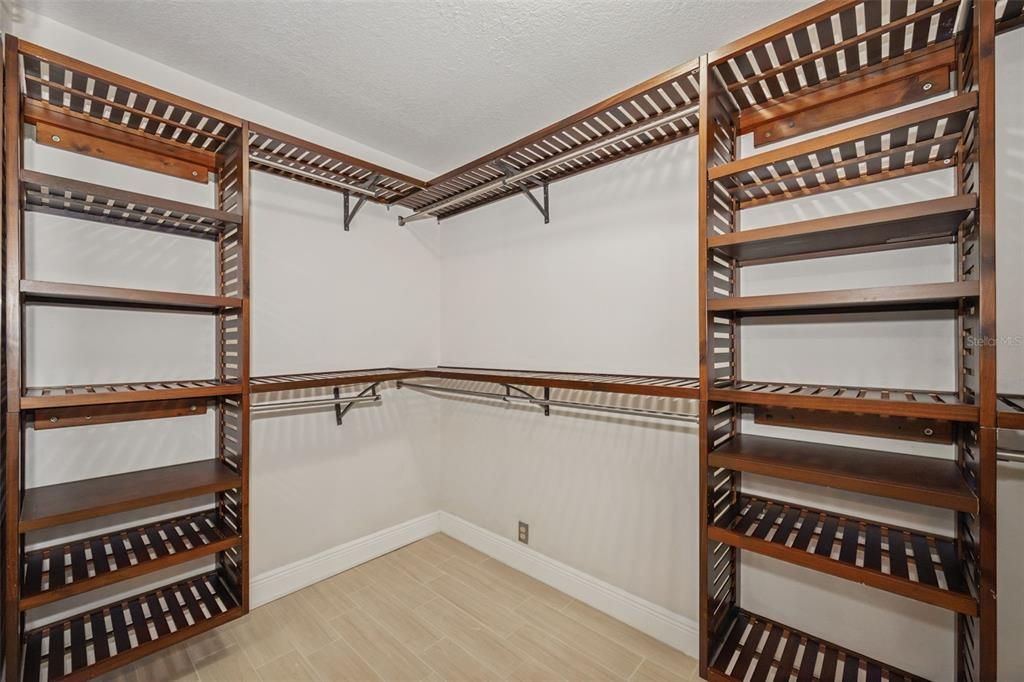 En Venta: $585,000 (3 camas, 2 baños, 1820 Pies cuadrados)