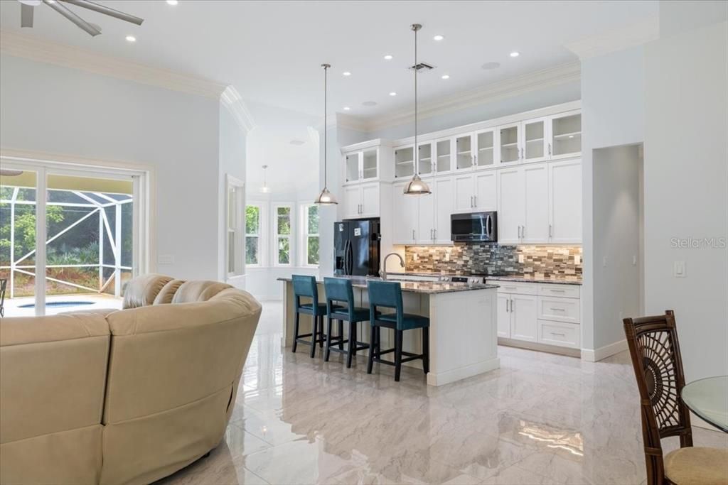 For Sale: $1,399,000 (3 beds, 2 baths, 2105 Square Feet)