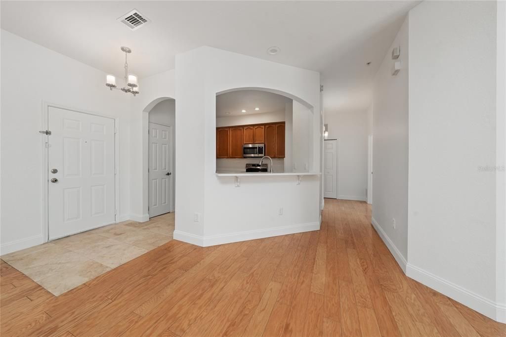 For Sale: $235,000 (3 beds, 2 baths, 1433 Square Feet)