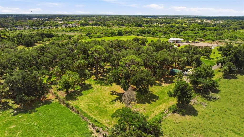 待售: $500,000 (5.00 acres)