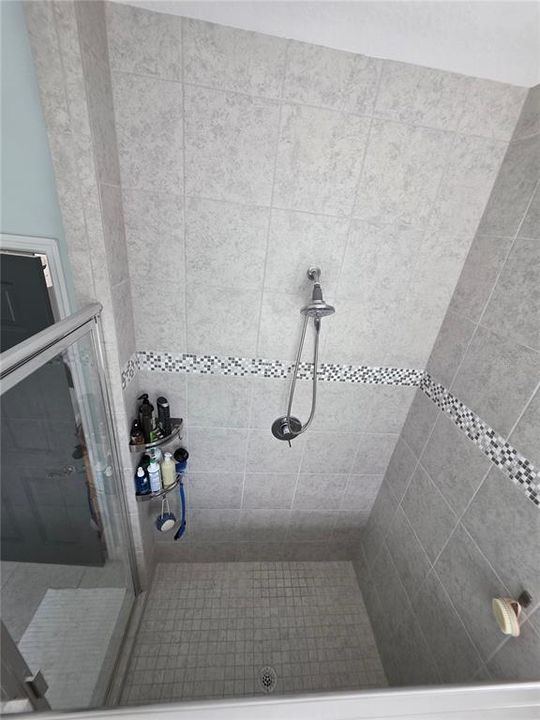 En Renta: $2,350 (3 camas, 2 baños, 2072 Pies cuadrados)