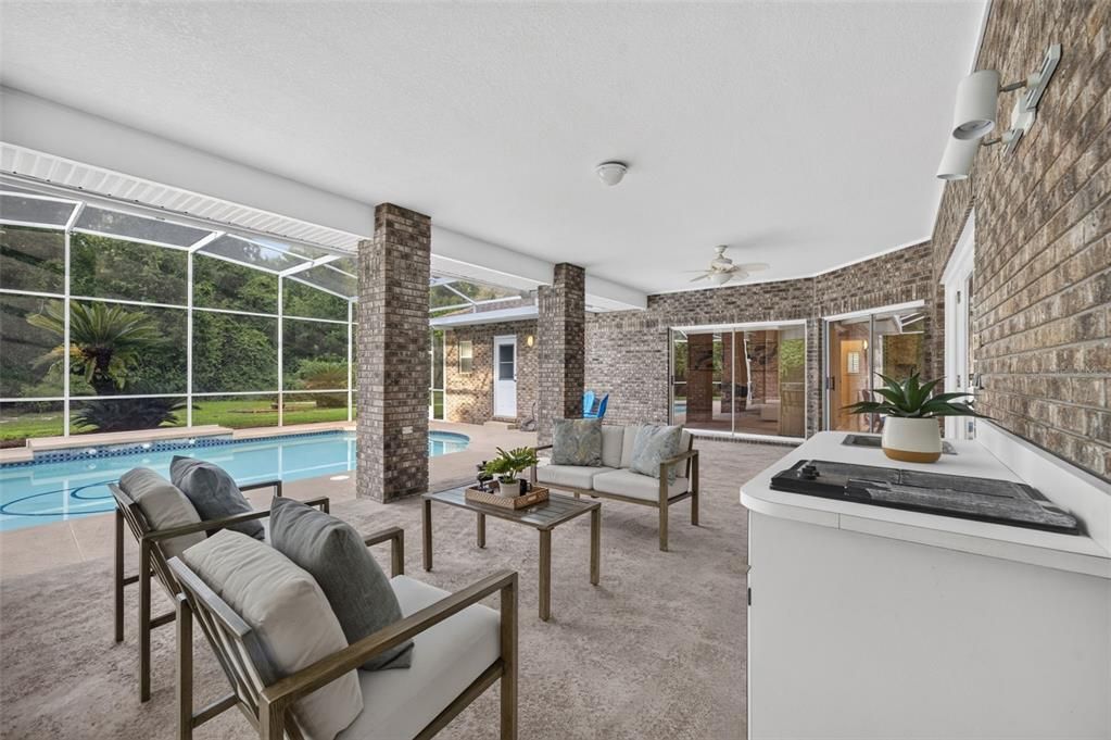 For Sale: $695,000 (4 beds, 3 baths, 3058 Square Feet)