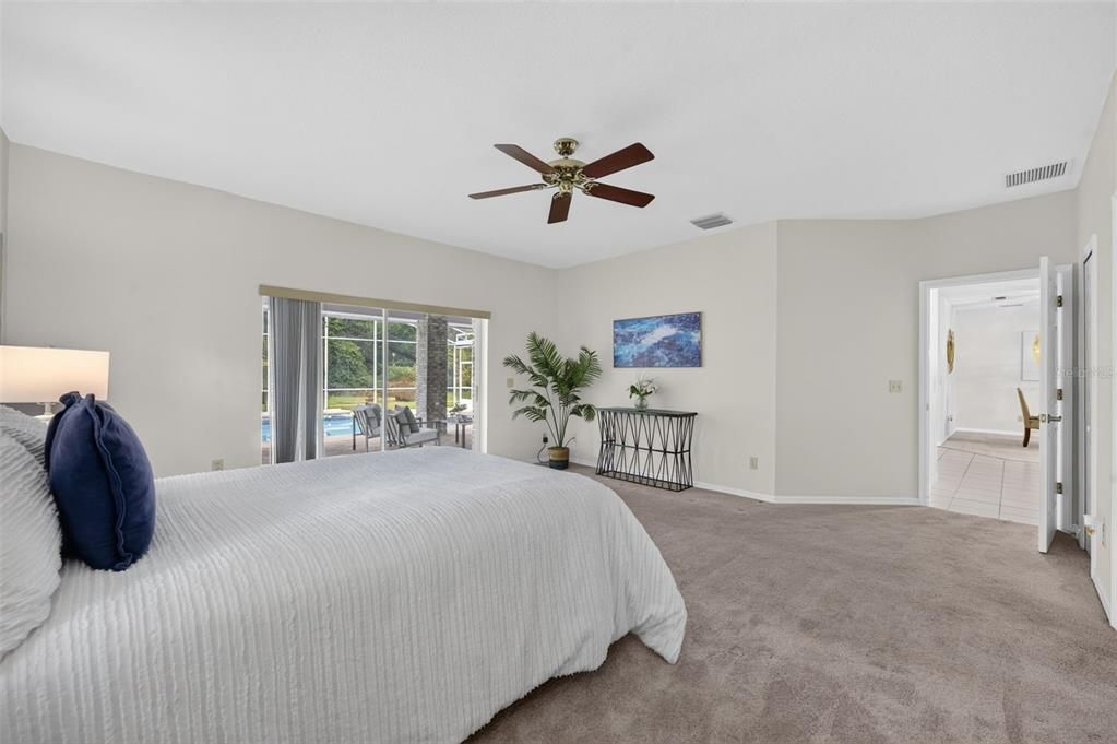 For Sale: $695,000 (4 beds, 3 baths, 3058 Square Feet)