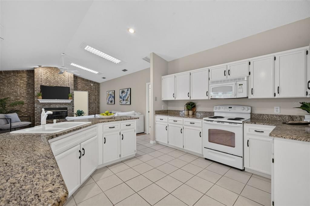 For Sale: $695,000 (4 beds, 3 baths, 3058 Square Feet)
