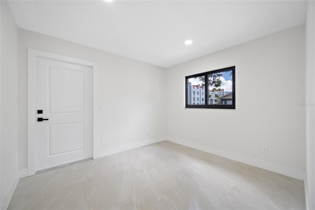 For Sale: $539,000 (3 beds, 2 baths, 1716 Square Feet)