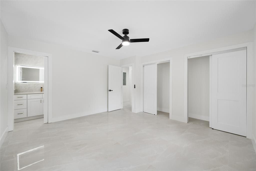 For Sale: $539,000 (3 beds, 2 baths, 1716 Square Feet)