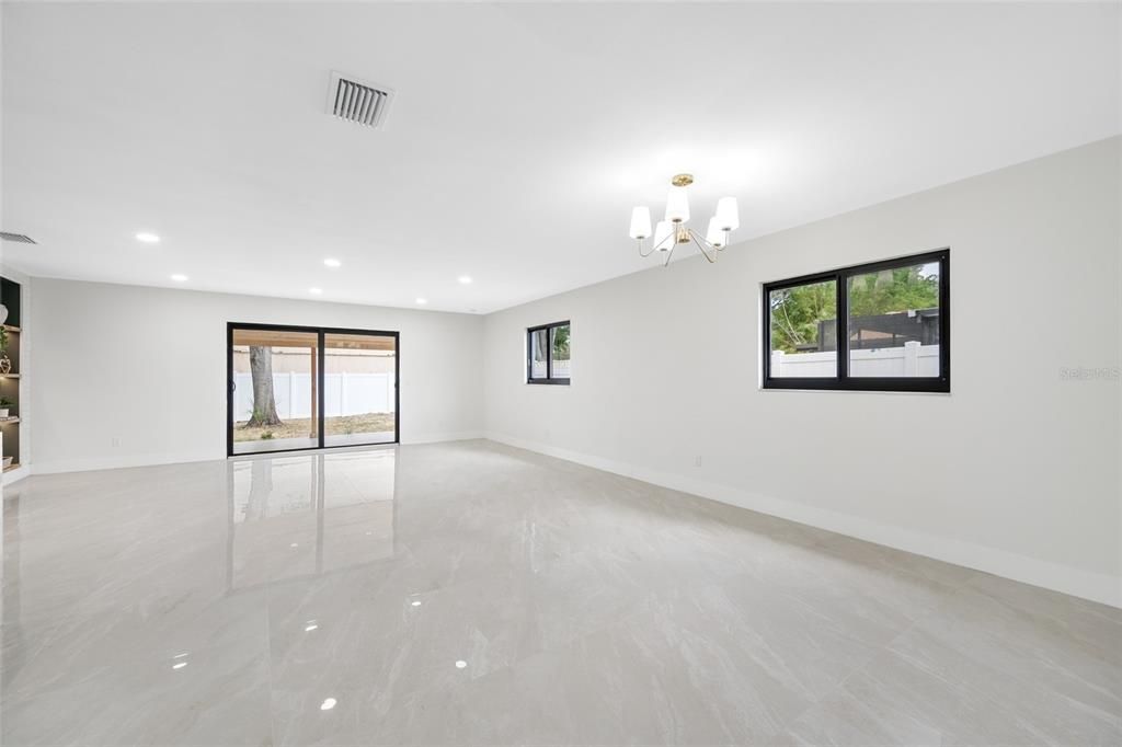 For Sale: $539,000 (3 beds, 2 baths, 1716 Square Feet)