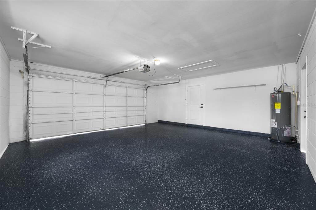 For Sale: $539,000 (3 beds, 2 baths, 1716 Square Feet)
