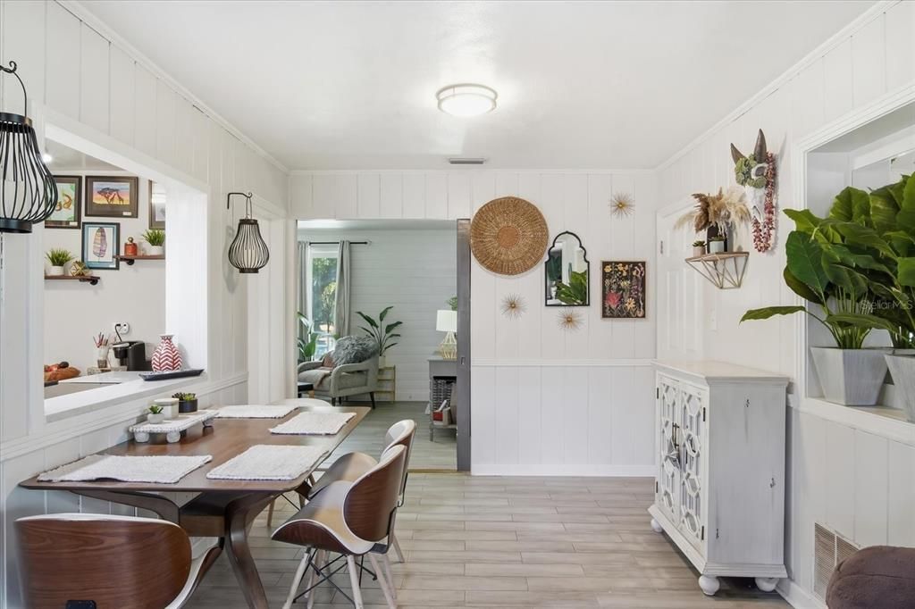 For Sale: $430,000 (3 beds, 1 baths, 1622 Square Feet)